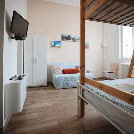 Valentina Versilia Panzió Viareggio